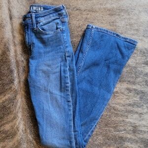 Idyllwind Womens Flare Jeans. Size 0. 34 Inseam.